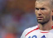 C罗迎来十赛季出色发挥，MAD观众热烈欢呼！比赛高潮迭起